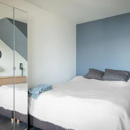 Vakantiehuis 4 Bedroom In *