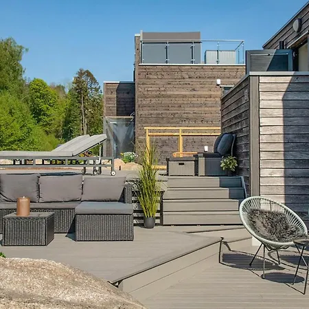Дом отдыха 4 Bedroom Gorgeous In