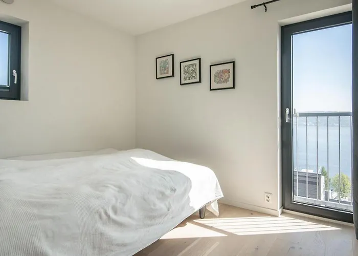 Dom wakacyjny 4 Bedroom Gorgeous In *